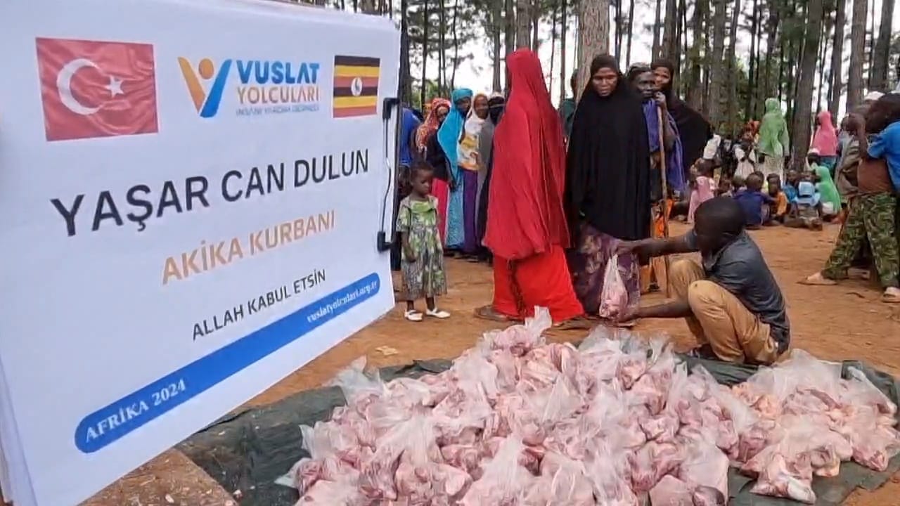 Kurbanlarınız İhtiyaç Sahibi Evlere Aş Oluyor